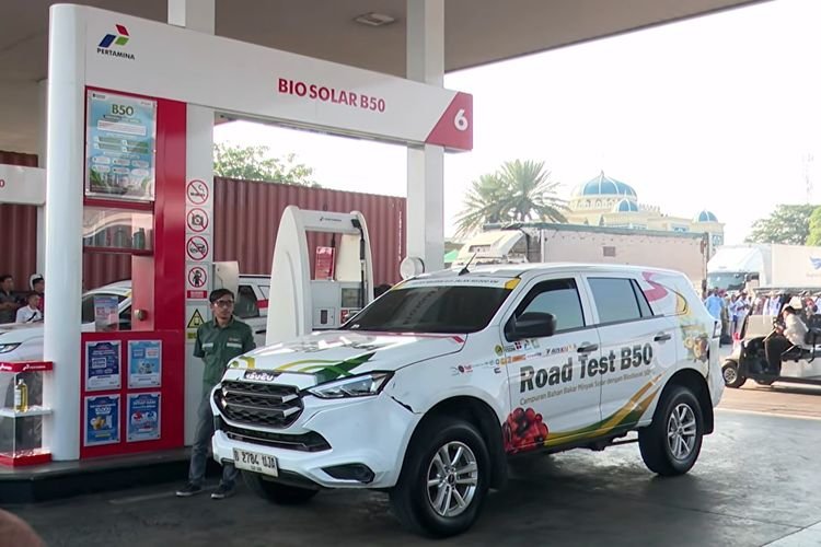 Dukung Transisi Energi, Jasa Marga Sediakan Biosolar B50 di Rest Area Tol Jakarta-Cikampek Biosolar B50 Jasa Marga Dukung Transisi Energi, Jasa Marga Sediakan Biosolar B50 di Rest Area Tol Jakarta-Cikampek