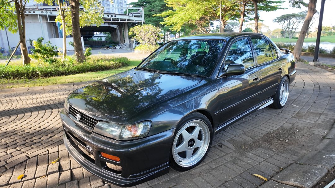 Bangun Toyota Great Corolla yang Proper: Fitment, Stance, dan Youngtimer Culture